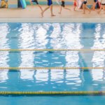 【学校の働き方改革】水泳授業の民間委託で教員負担軽減(千葉市の取り組み)