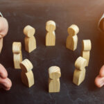 2022年4月より成人年齢が「18歳」に引き下げへ。労務管理はどう変わる?