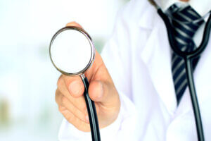 企業の義務である「健康診断」、パート・アルバイトへの実施はどうする？