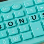 冬のボーナスシーズン到来!「賞与支払届」のお手続きは「支払日から5日以内」に